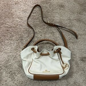 New without tag Michael Kors crossbody bag 🩷
